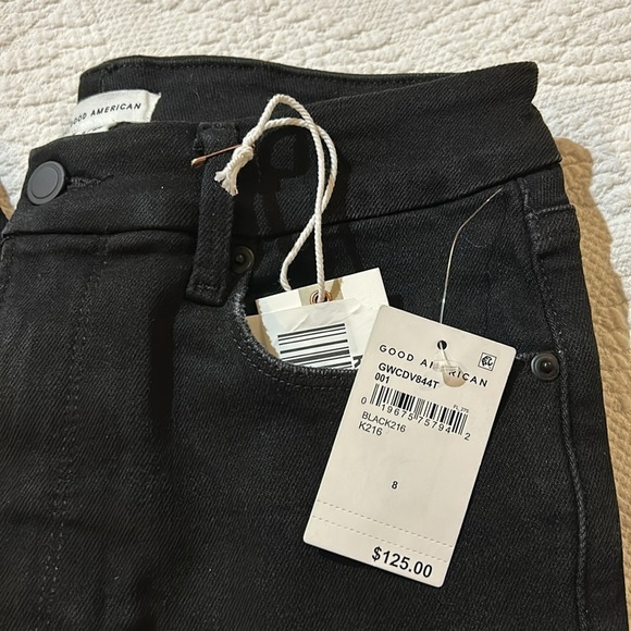 Good American Good Waist Crop. NWT. 8/29 - Picture 2 of 9